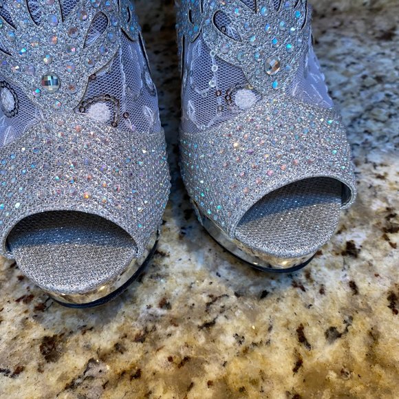 Rhinestone Sequin BLINGED Out Heels Wedding, Party, Prom, New Year! Size 10 - Picture 5 of 12